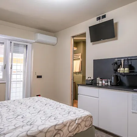 Zampieri House Alloggio in famiglia Roma